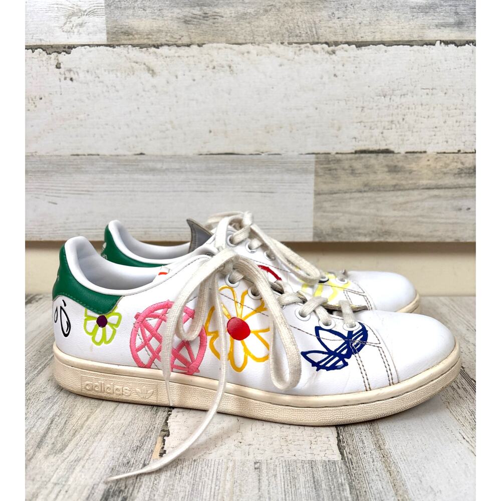 Adidas Women 9 White Primegreen Stan Smith Doodle Limited Edition Tennis Sneaker